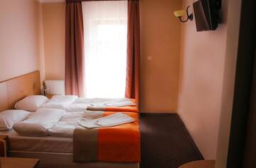 Фото номера Большой двухместный номер с 1 кроватью Отель Hotel Pod Figurą г. Огродзенец 12