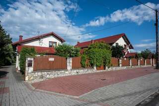 Фото Гостевой дом Zajazd Orlik г. Огродзенец